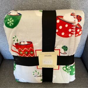 Berkshire Sherpa Throw 50x60 Holiday Christmas Cozy Blanket Hot Cocoa Winter New